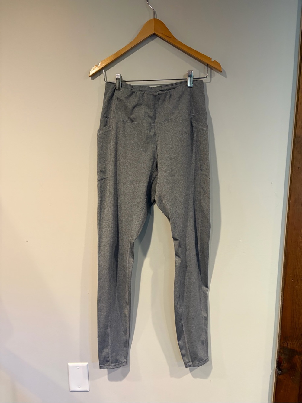 Gray Performance Active Pants Drawstring Waist with Pockets